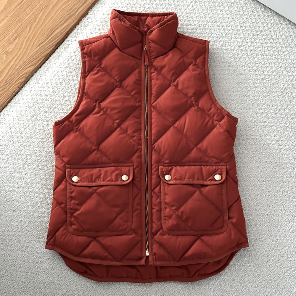 NWT JCrew Women’s Quilted Excursion Vest, XS Petite